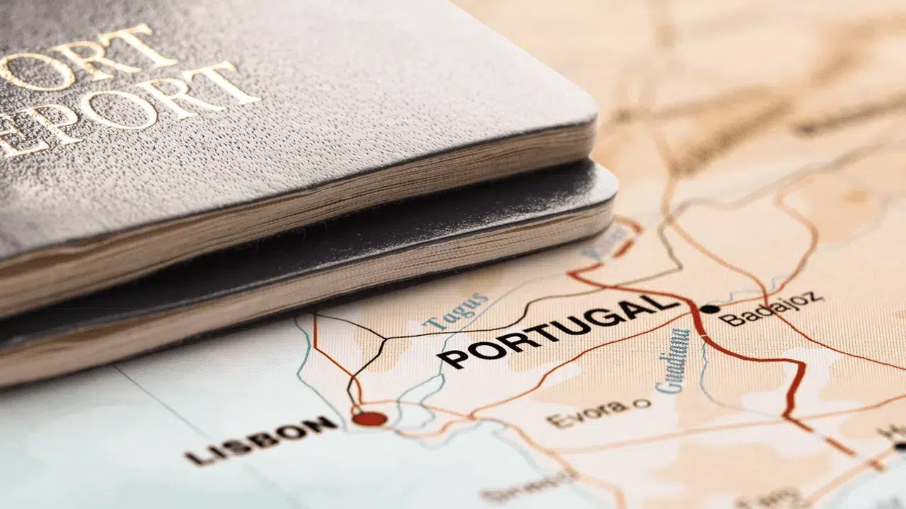 Portugal Golden Visa VS D7 Visa: Which one is Best for you?